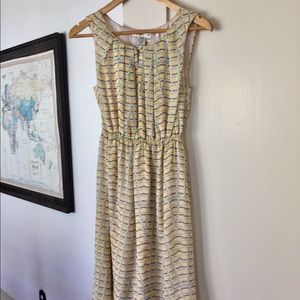Lovely MAX STUDIO Sun Dress
